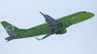 Проблемы с деталями привели к отмене авиарейсов новосибирской компании S7 из Новокузнецка в Москву Проблемы с деталями привели к отмене авиарейсов новосибирской компании S7 из Новокузнецка в Москву