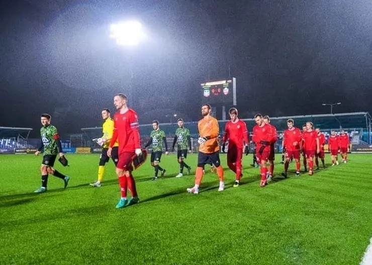 Футбольный клуб «Енисей» отозвал домой весь основной состав после матча с «Нефтехимиком»