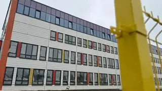Новую школу в Мичуринском в Красноярске откроют раньше срока — строители готовы сдать объект уже в этом году Новую школу в Мичуринском в Красноярске откроют раньше срока — строители готовы сдать объект уже в этом году