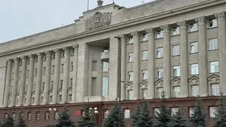 Губернатор Красноярского края поручил сократить штат госорганов региона Губернатор Красноярского края поручил сократить штат госорганов региона
