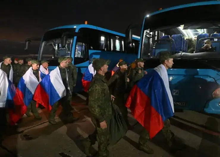 Двое военнослужащих из Красноярского края вернулись домой в результате обмена пленными РФ и Украины