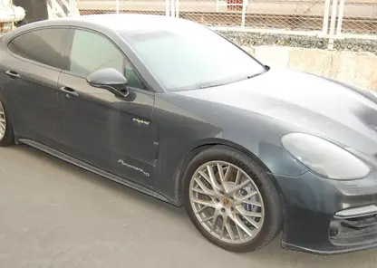 Красноярец попал под суд за уклонение от уплаты таможенного платежа при ввозе в страну Porsche Panamera