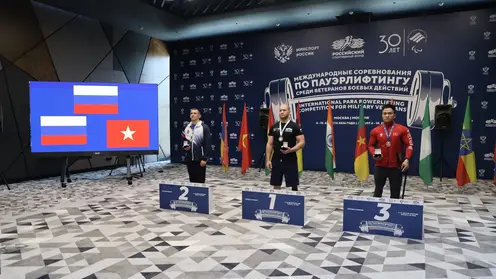 Ветераны СВО из Красноярского края взяли серебро на международном турнире по пауэрлифтингу