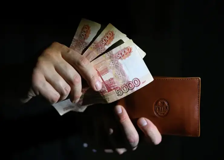 Средняя зарплата в Красноярском крае выросла почти до 97 тысяч рублей