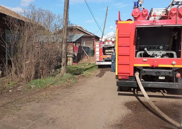 За сутки в Красноярском крае потушили 8 пожаров