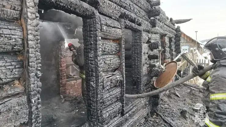 Мужчина погиб на пожаре в Краснотуранском районе края