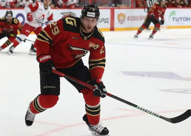 Московское «Динамо» переманило хоккеиста из Омска