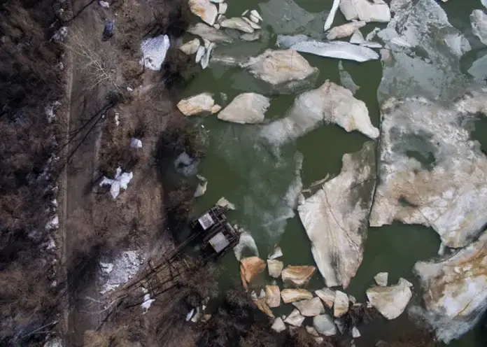 Перелив на Оби привел к затоплению участка трассы в Томской области