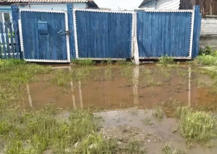 В районе Красноярского края ввели режим повышенной готовности из-за подтопления