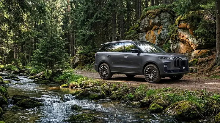 JAECOO J6 и Range Rover Evoque: две разные интерпретации современного кроссовера