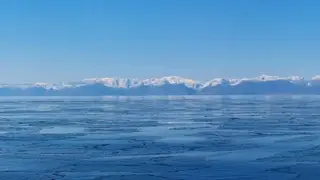 Первый лёд зафиксирован на Байкале