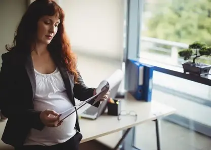 Уходить в декрет хотят разрешить на любом сроке беременности