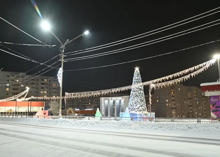 Богучанская ГЭС подарила Кодинску новогоднюю иллюминацию