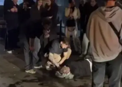 Уголовное дело возбудили на охранника ночного клуба, который избил посетителя в Красноярске