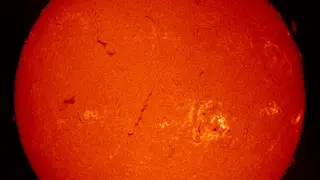 Аномальное количество вспышек на Солнце зафиксировали иркутские ученые в мае