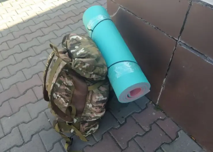 В Красноярске мобилизовали отца с сыном в один день