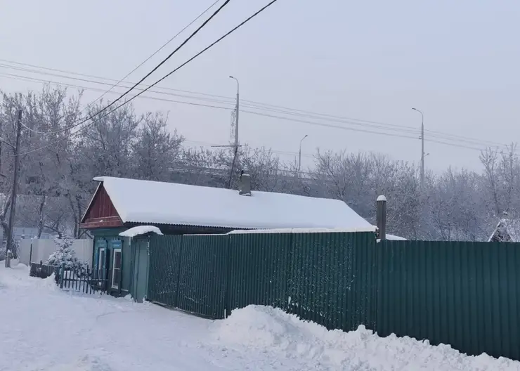 Более 1 000 частных домов переведут в Красноярске в 2024 году на экологичные твердотопливные котлы