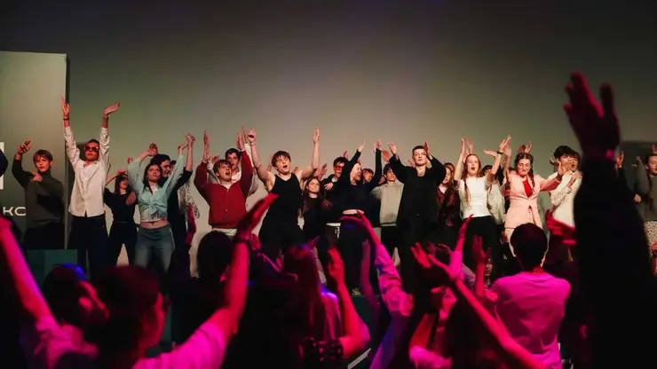 20 школьников Красноярского края приняли участие в «Смене будущего» в Сочи