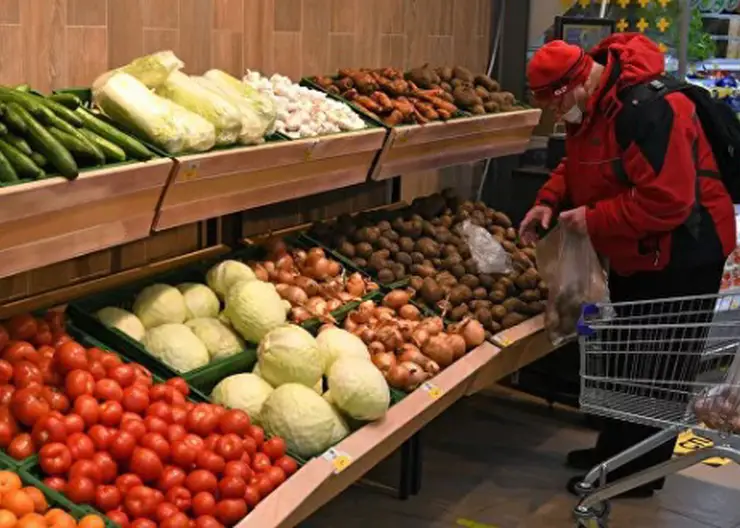 Как бороться с курением при помощи томатов и ананаса рассказали в краевом Роспотребнадзоре