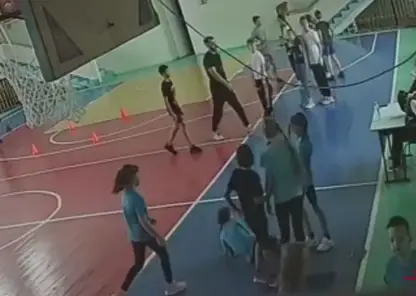 Гимназия в Красноярском крае выплатит 60 тысяч рублей за травму ученицы