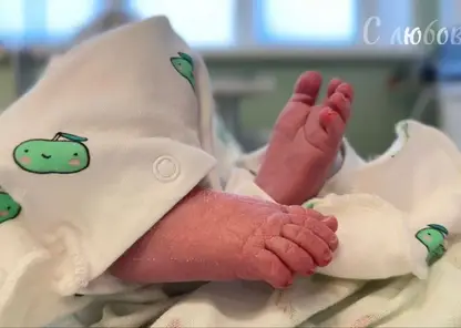 В Красноярске родился крошечный мальчик весом 780 граммов