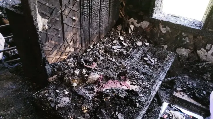 В Новосибирской области женщина задушила знакомую и подожгла ее