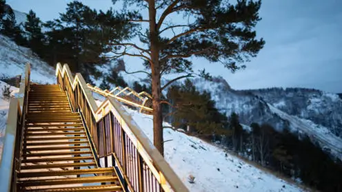 Лестница на Торгашинском хребте в Красноярске попала на страницы иностранного издания