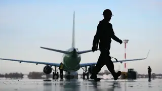 Сибирские таможенники с начала года проверили больше тысячи рейсов из КНР и обратно