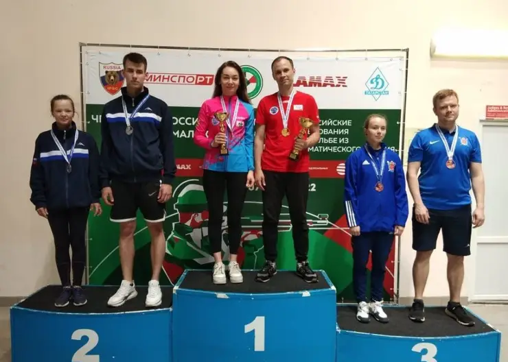 2 золотые медали и серебро заработали красноярцы на чемпионате России по стрельбе