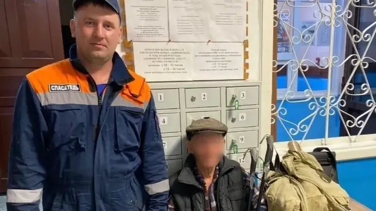 92-летний пенсионер потерялся в лесу по пути на дачу: шушенские спасатели шли по следу 25 км