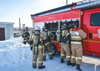 Бензовоз взорвался под Сургутом, пострадали два человека