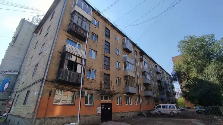 «Мы не знаем, как поступать дальше»: в Красноярске дом на Бограда снесут, но перед этим отремонтируют