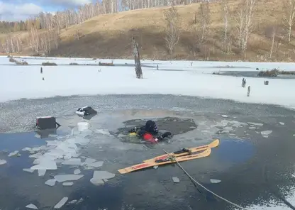 В Красноярском крае рыбак вышел на неокрепший лёд и утонул