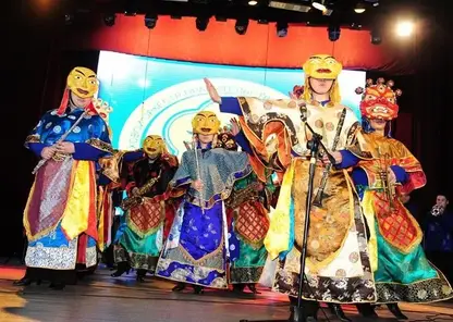 Красноярск празднует 397-летие: где можно увидеть Кузю из Универа и Пелагею?