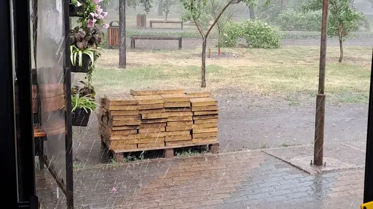 Синоптики прогнозируют ливни и град в Красноярском крае