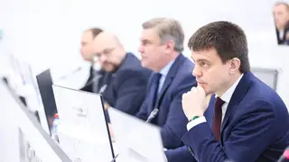 Губернатор Красноярского края провел оперативный штаб по ликвидации последствий ночного урагана