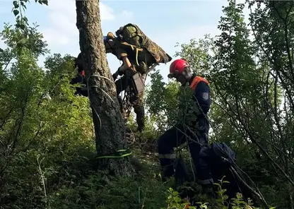 Сняли скалолаза, вывезли лодку с людьми: красноярские спасатели рассказали о недавних происшествиях с туристами