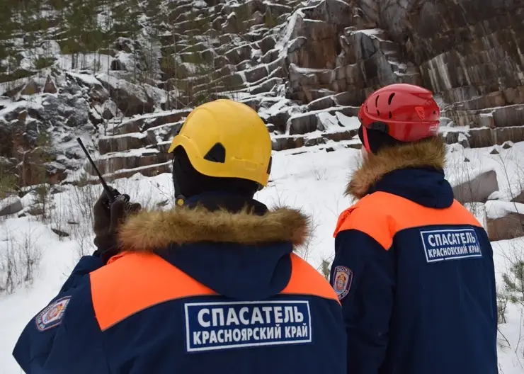 Спасатели эвакуировали со Столбов 55-летнюю женщину, повредившую руку