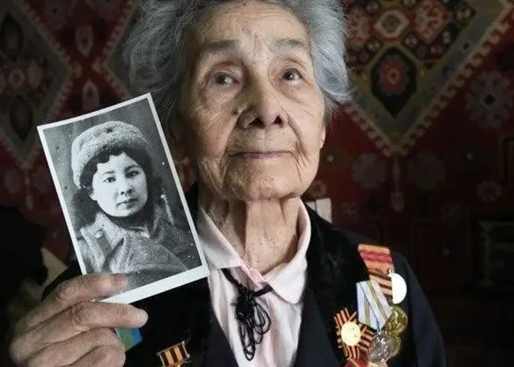 «Помогала одной рукой и зубами»: в Чите простились с медсестрой - героиней войны с Японией