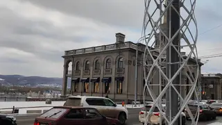 Улицу Дубровинского в Красноярске украсят к Новому году 187 световых спиралей