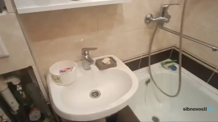 Жители двух красноярских многоэтажек на Борисова жалуются на отсутствие холодной воды