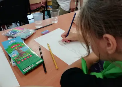 Более 1500 красноярских детей нарисовали своих учителей для конкурса «Наставник»