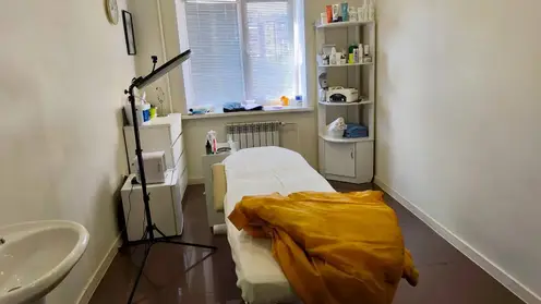 В Абакане «косметолог» без лицензии покалечила клиентку: возбуждено уголовное дело