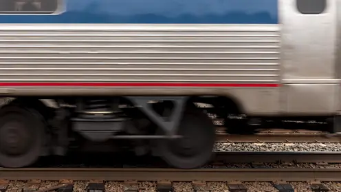 В Приморье возбуждено уголовное дело из-за схода пяти вагонов на железной дороге