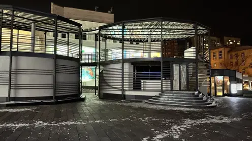 Арбитражный суд Красноярского края отказал в иске о сносе самовольной постройки у ресторана «Fresco» в Красноярске