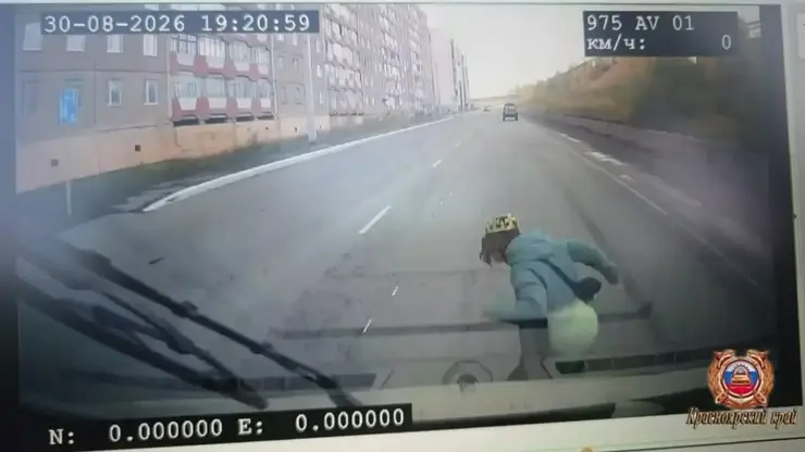 Школьница попала в реанимацию после наезда автомобиля в Норильске