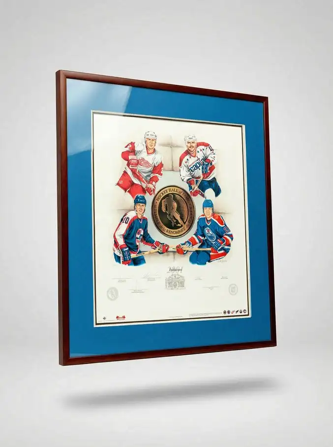 Постер в честь введения в Зал славы хоккея Вячеслава Фетисова и еще троих хоккеистов, 2001 год. Фото: «Норникель»