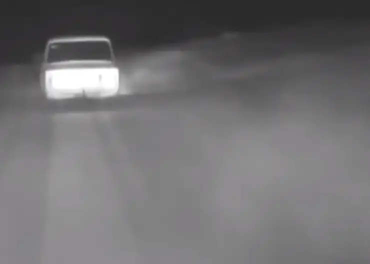 Житель Хакасии проведет 10 суток под арестом после попытки скрыться от полиции в реке