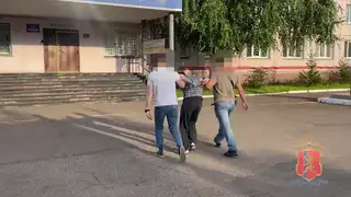 Житель Железногорска задержан за кражу телевизора и хранение наркотиков Житель Железногорска задержан за кражу телевизора и хранение наркотиков