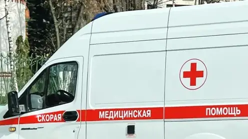 Мать оставила семилетнего сына в заблокированной машине в Кузбассе: три часа спустя мальчик впал в кому